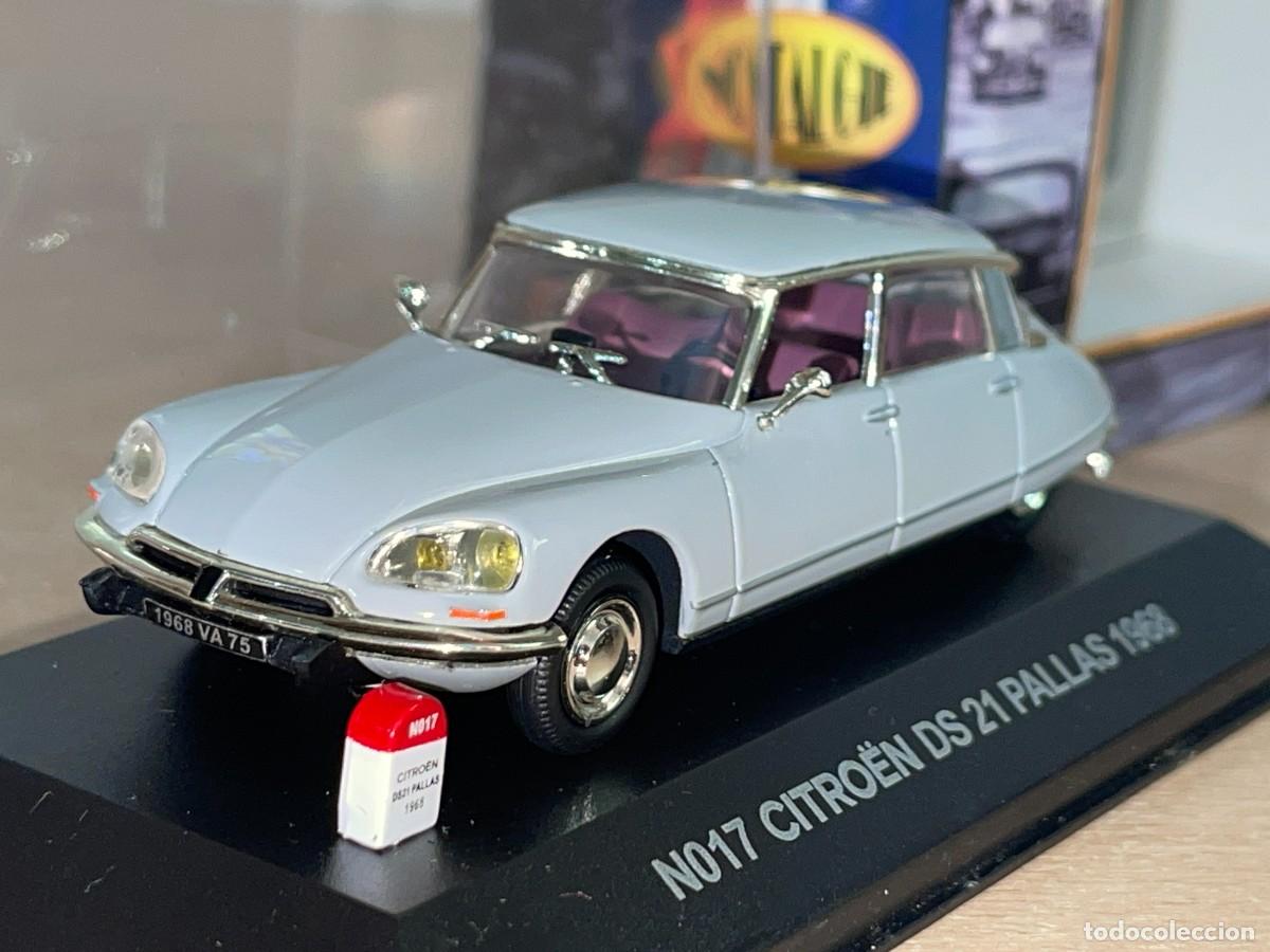 Coches a escala: Coche N&ordm; 17 CITRO&Euml;N DS 21 Pallas 1968 1:43 die-cast metal car 1/43 Nostalgie Cofradis