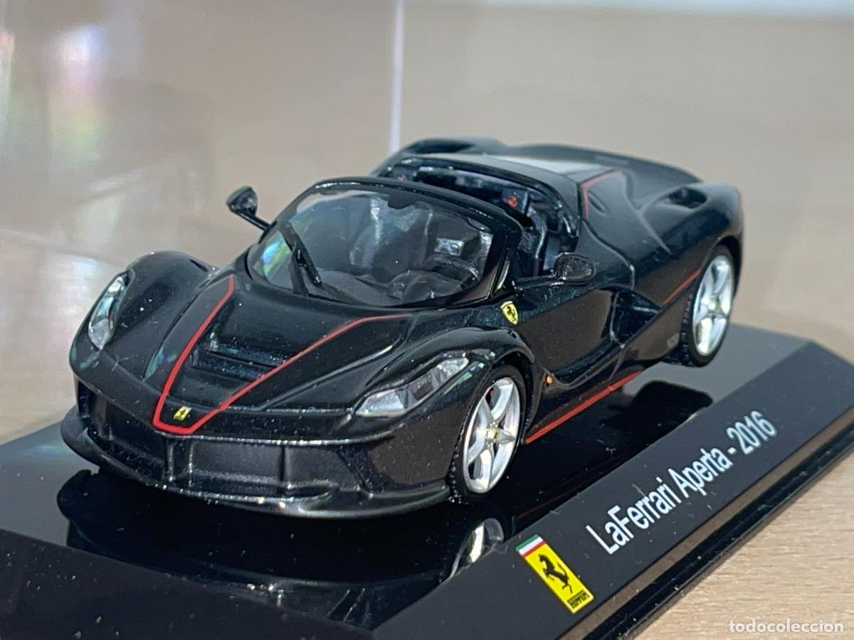 Coches a escala: Coche LaFerrari Aperta - 2016 gris antracita 1:43 die-cast metal car 1/43 salvat SuperCars ferrari