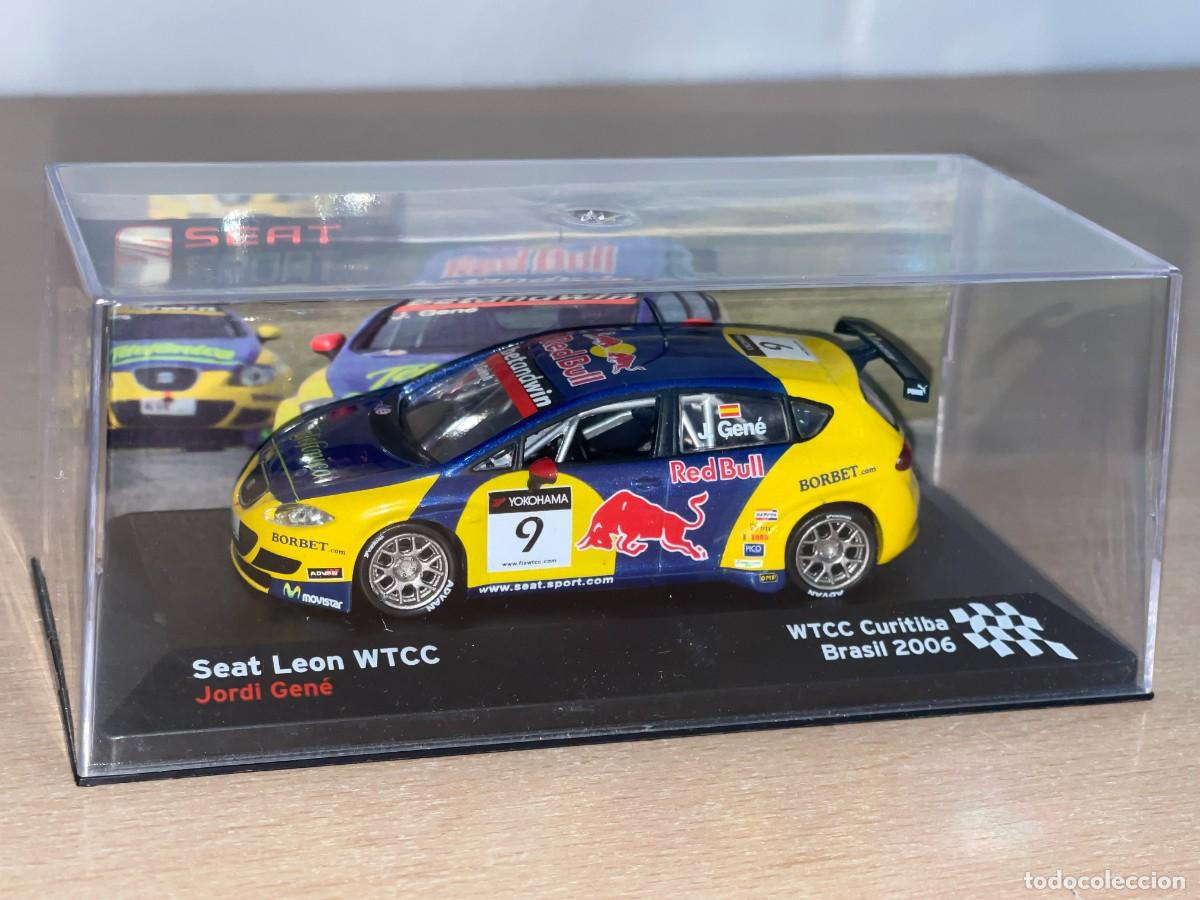 Coches a escala: Coche SEAT LEON WTCC Curitiba Brasil 2006 Jordi Gen&eacute; Red Bull 1:43 die-cast altaya Seat Sport