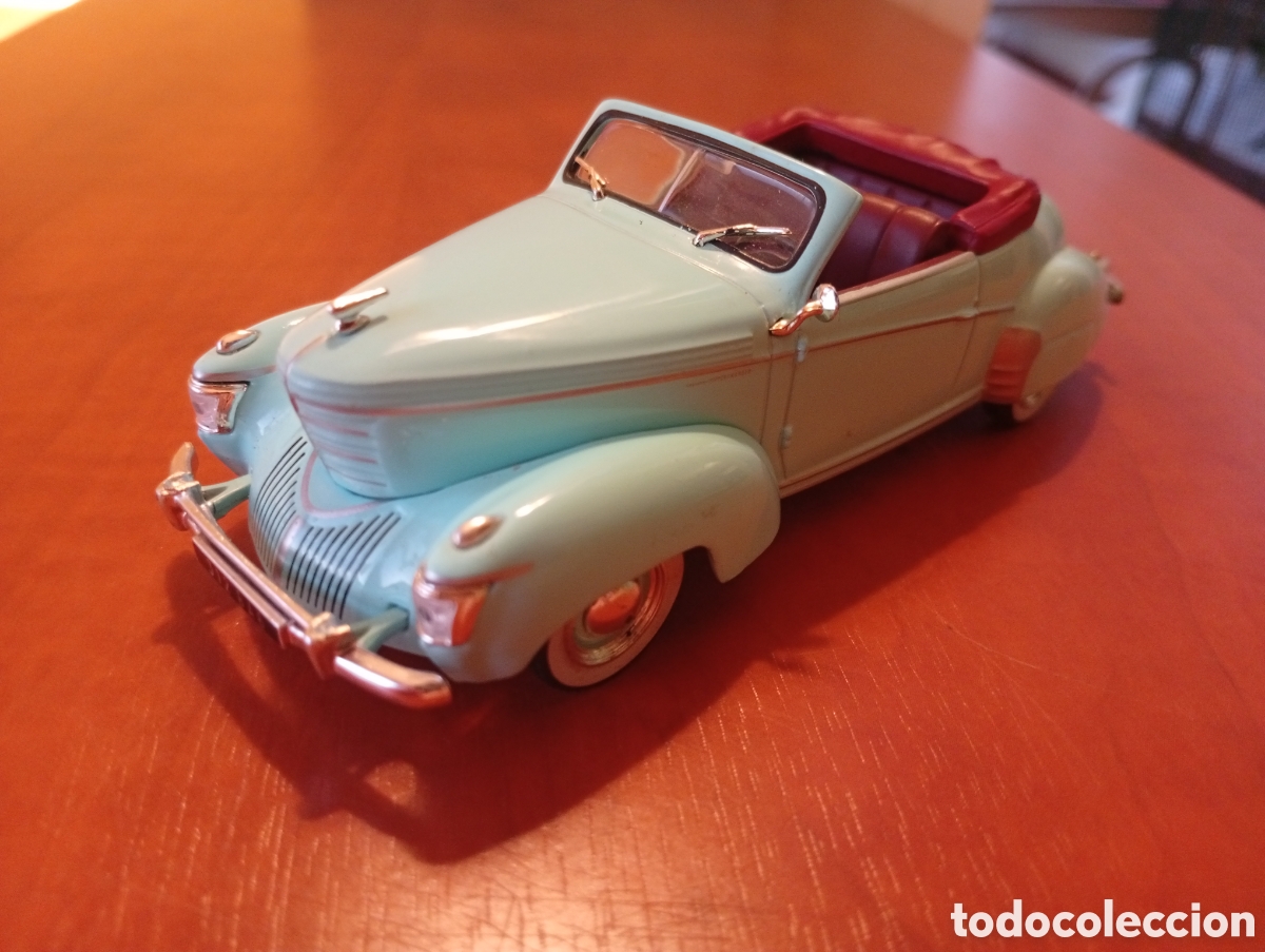 Coches a escala: Graham Paige Sarknose