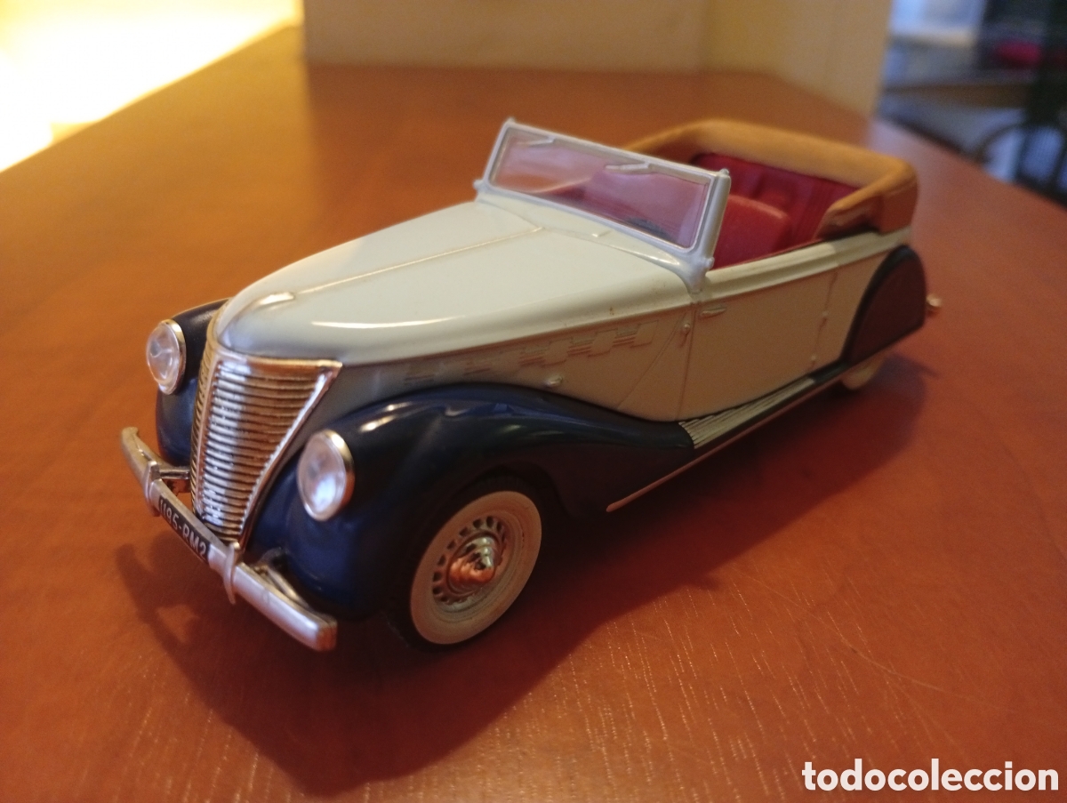 Coches a escala: Renault Suprastella escala 1:43