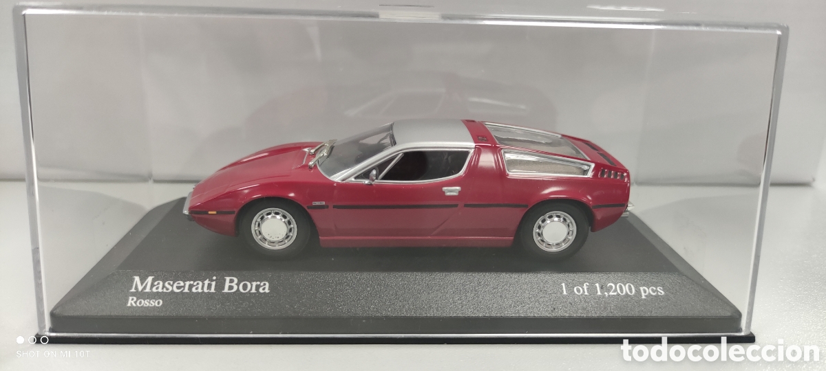 Coches a escala: MASERATI BORA ROJO MINICHAMPS 1/43