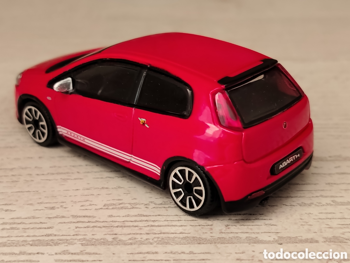 Coches a escala: FIAT GRANDE PUNTO ABARTH - Foto 5