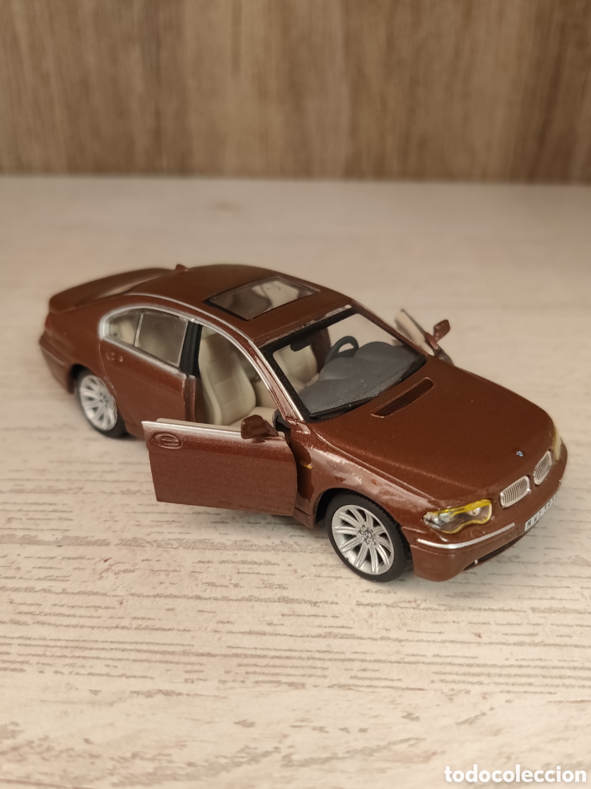Coches a escala: BMW 745i e65 H.CARARAMA