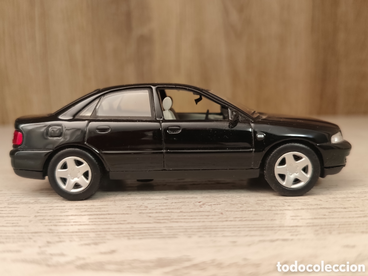 Coches a escala: AUDI A4 b5 DEL PRADO e 1.43 - Foto 3