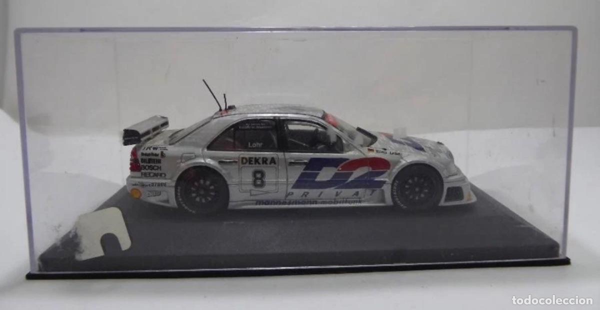 MINICHAMPS MERCEDES AMG C180 DTM 1994 – ELLEN LOHR Nº8 – 1:43 – CON VITRINA