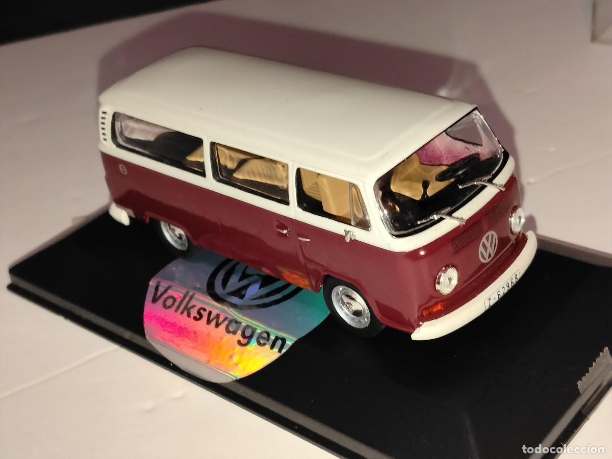 Model Cars: FURGONETA VOLKSWAGEN T2 KOMBI 1969 ALTAYA 1/43