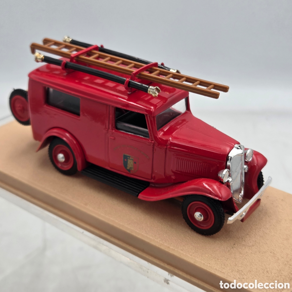 Coches a escala: COCHE DE BOMBEROS CItroen 500kg. ELIGOR France 1:43