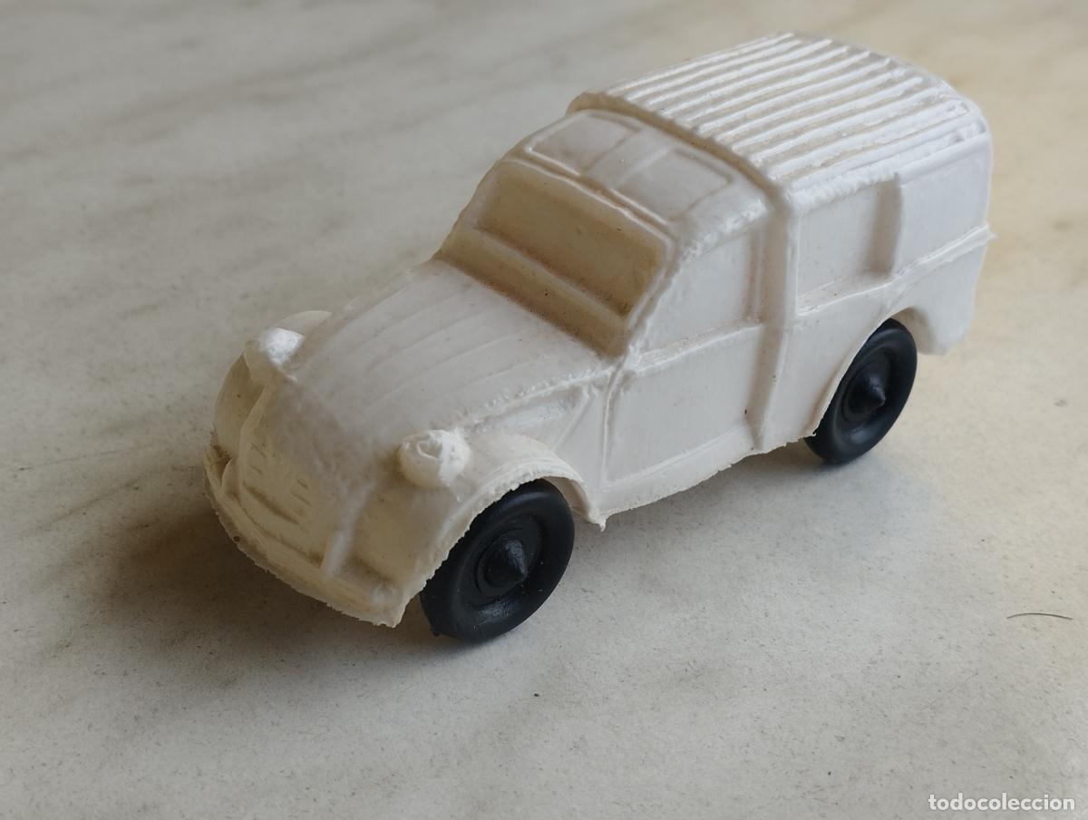 Coches a escala: FURGONETA CITROEN 2 CV AK 350 PLASTICO KIOSKO CARAMELOS VAM LA ILUSION SHAMBERS BULLYCAN BARATIJAS