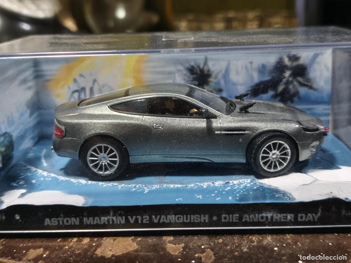 Coches a escala: Diorama Aston Martin V12 Vanquish (2002). 007 James Bond. Die another day.Escala 1/43.