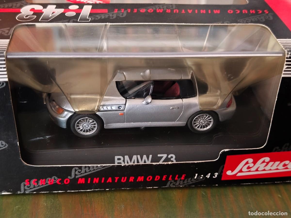 Coches a escala: BMW Z3 Roadster Silver Plata con capota cerrada. Schuco. Escala 1/43.