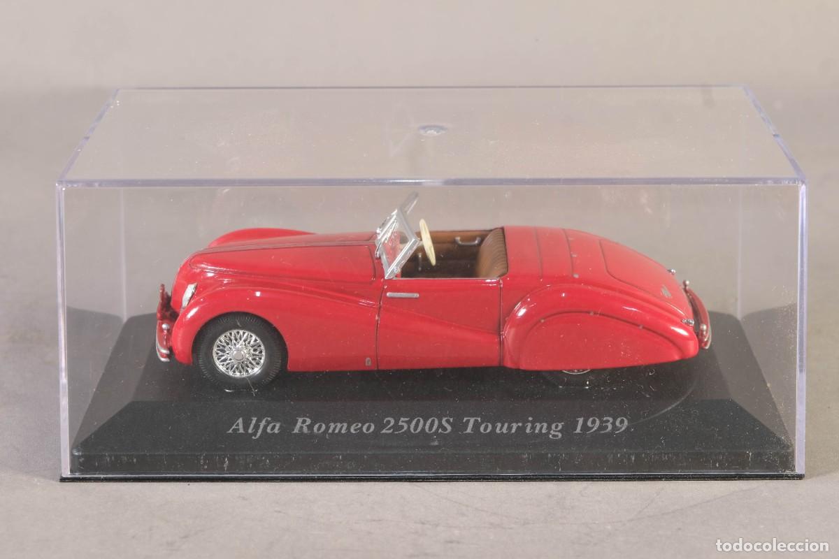 Coches a escala: R&eacute;plica Coche Alfa Romeo 2500S Touring 1939 - ALTAYA escala 1:43