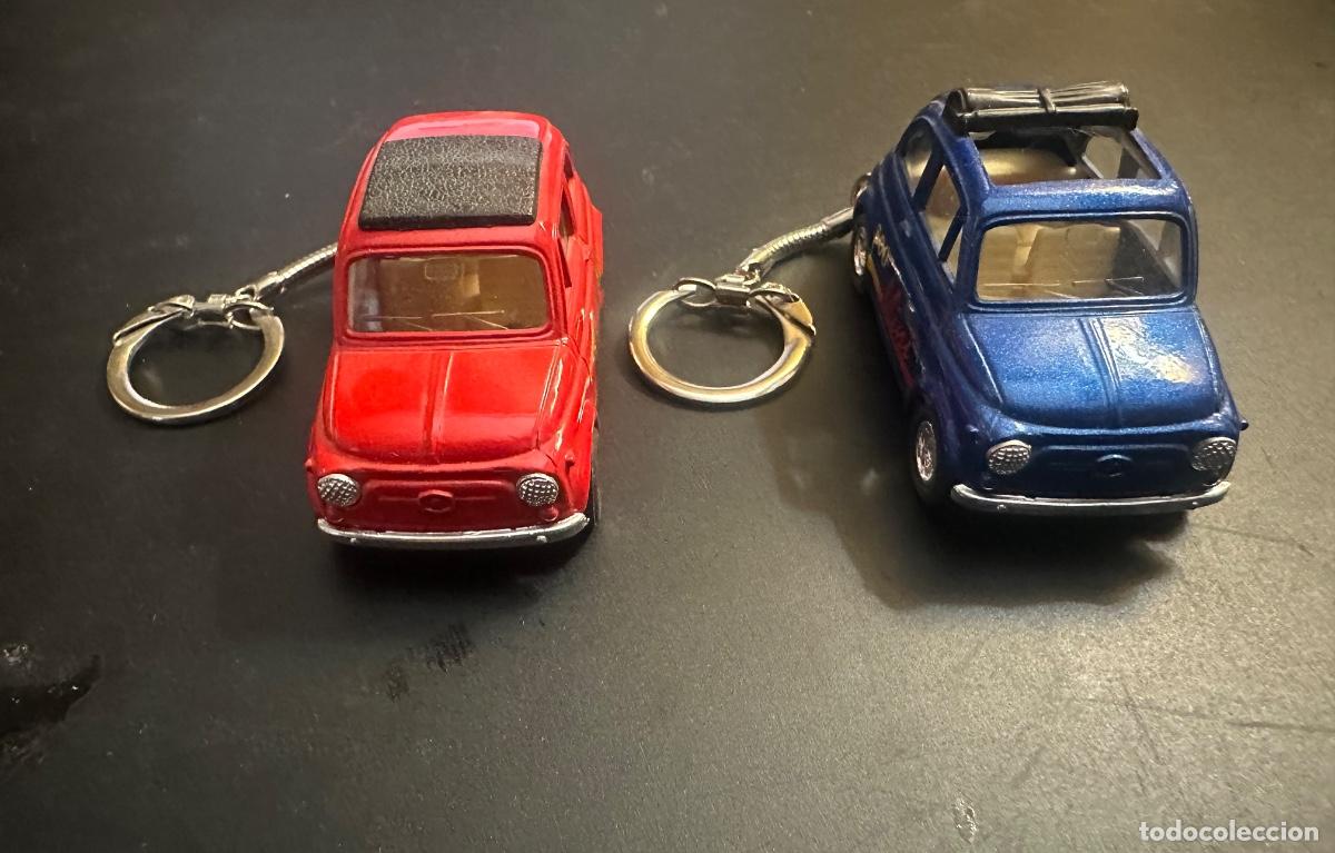 Coches a escala: Colecci&oacute;n 2 llaveros Fiat 500 Kintoy escala 1:43 retrofriccion