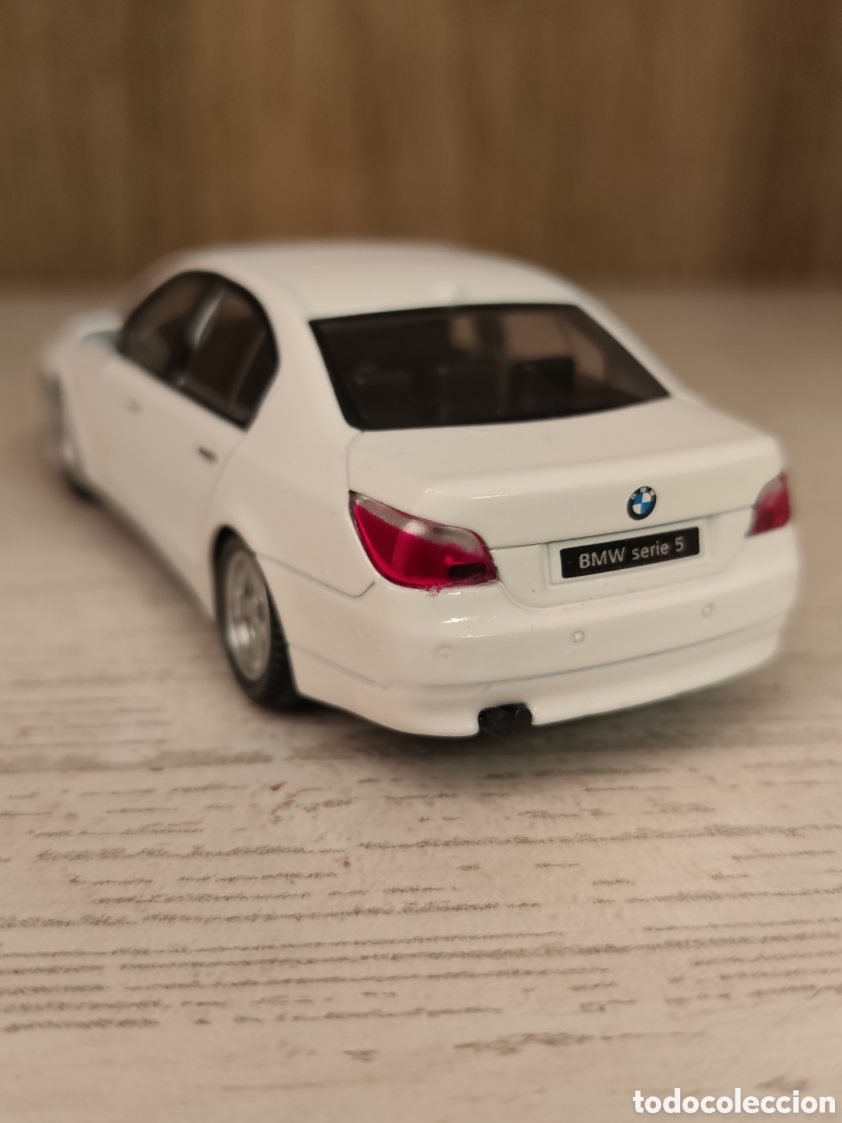Coches a escala: BMW SERIE 5 E60 e 1.43 - Foto 2
