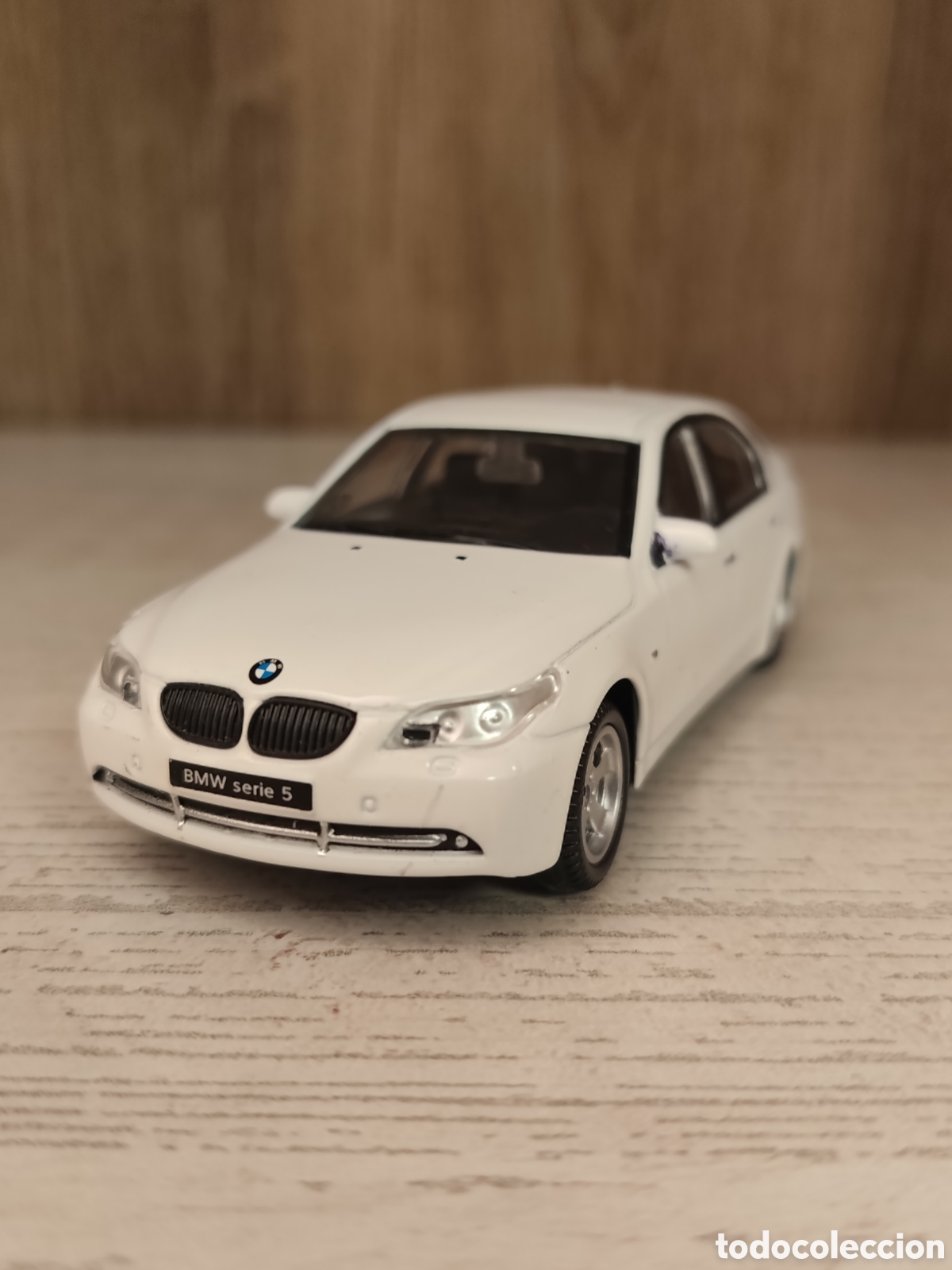 Coches a escala: BMW SERIE 5 E60 e 1.43 - Foto 4