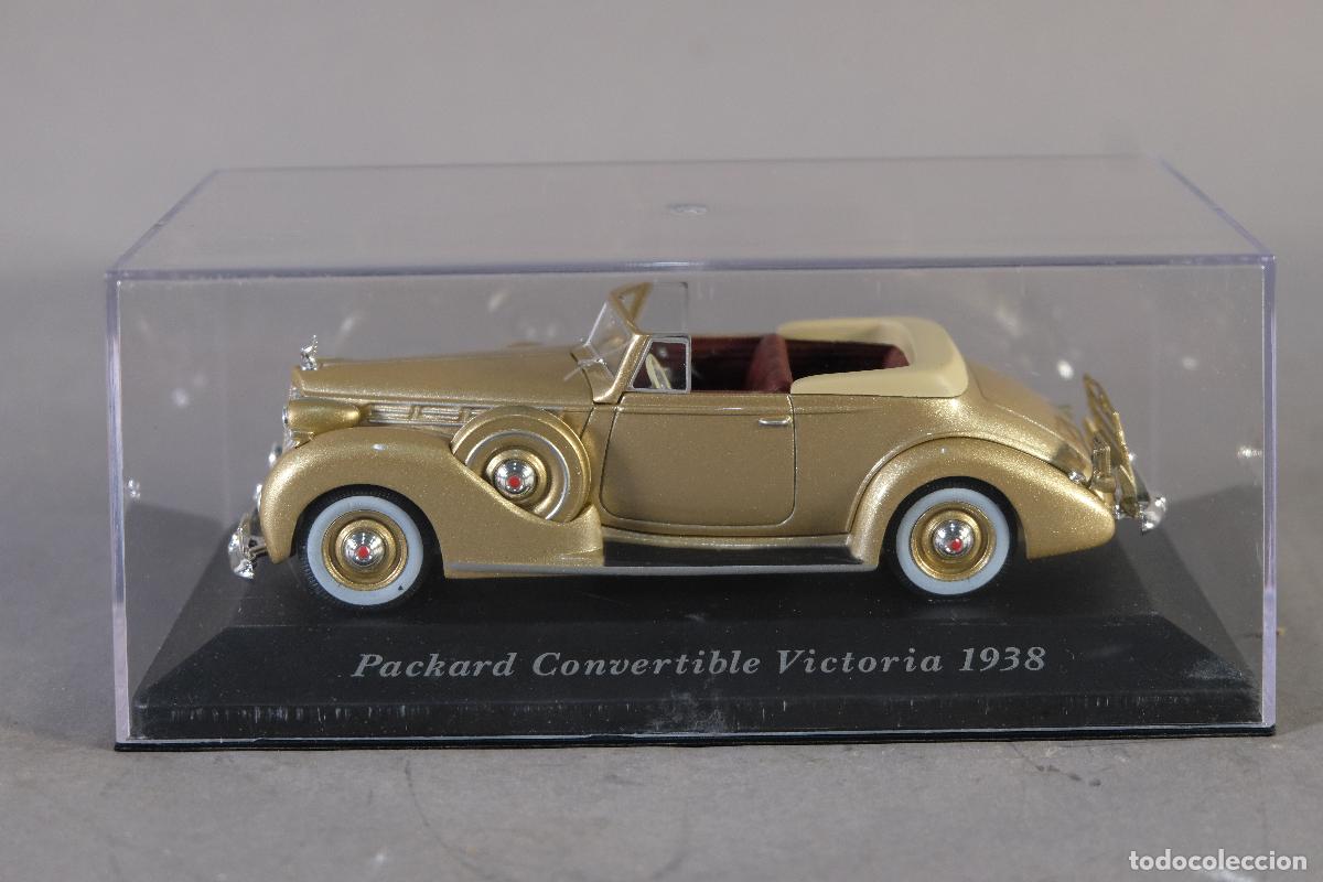 Coches a escala: R&eacute;plica coche Packard Convertible Victoria 1938 - ALTAYA escala 1:43