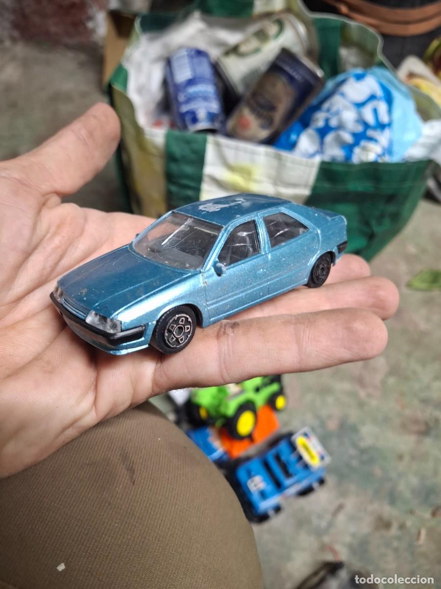 Coches a escala: Antiguo coche maqueta a escala 1/43 Citroen Xantia Burago