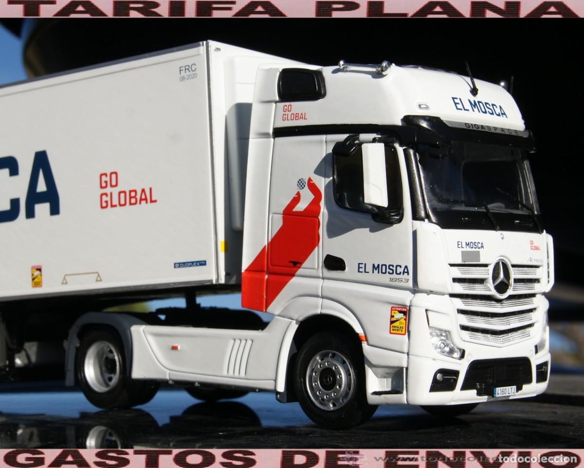 Coches a escala: CAMION MERCEDES BENZ ACTROS MP4 2021 TRANSPORTES EL MOSCA ESCALA 1:43 DE SALVAT EN SU EMBALAJE ORIGI