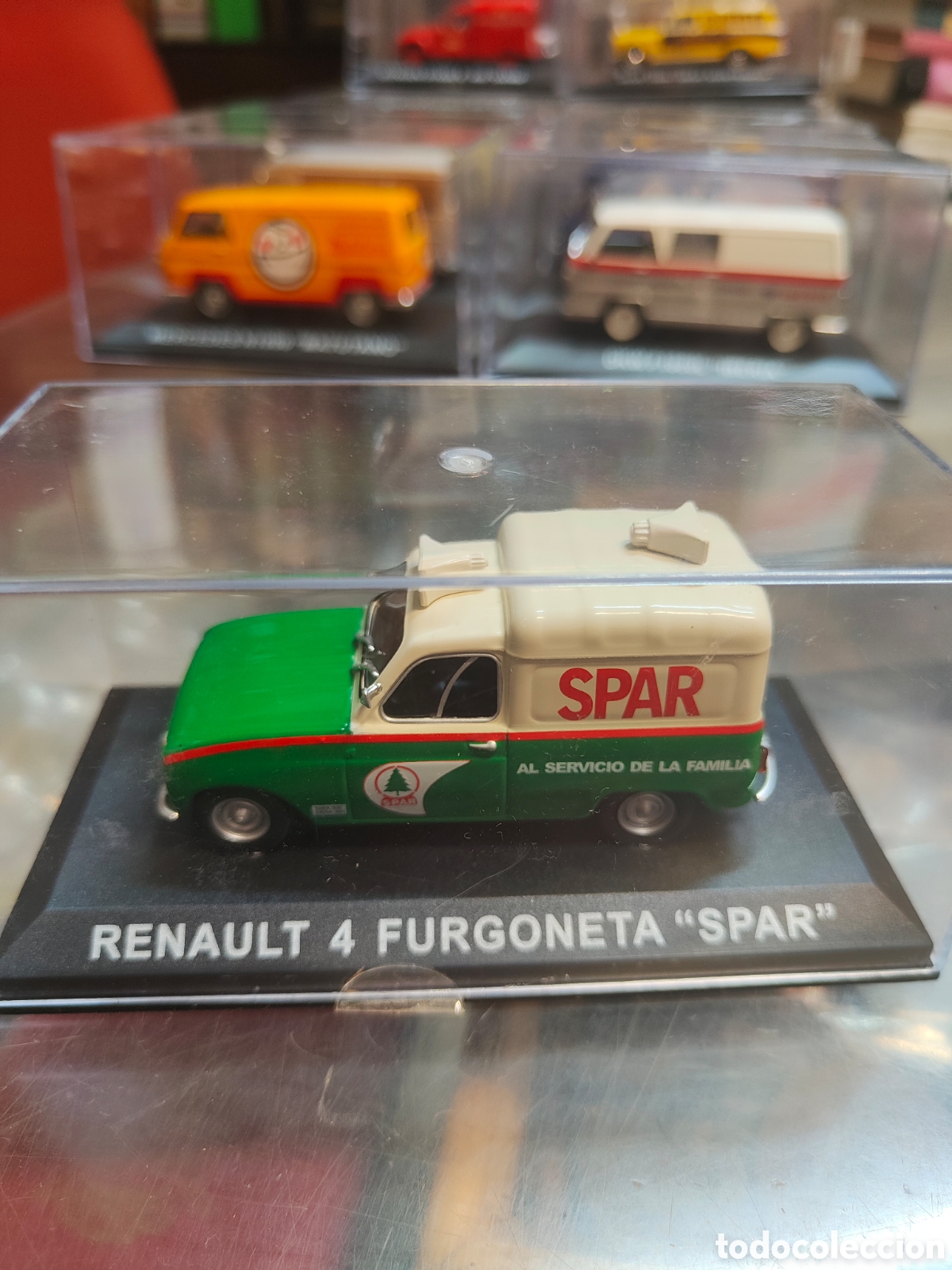 Coches a escala: Renault 4 Furgoneta Spar IXO