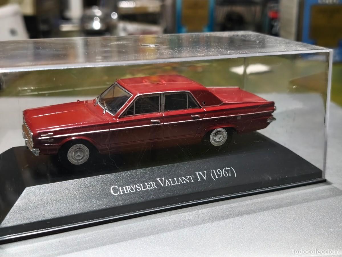 Coches a escala: Chrysler Valiant IV (1967). Escala 1/43. Ixo Salvat Argentina.