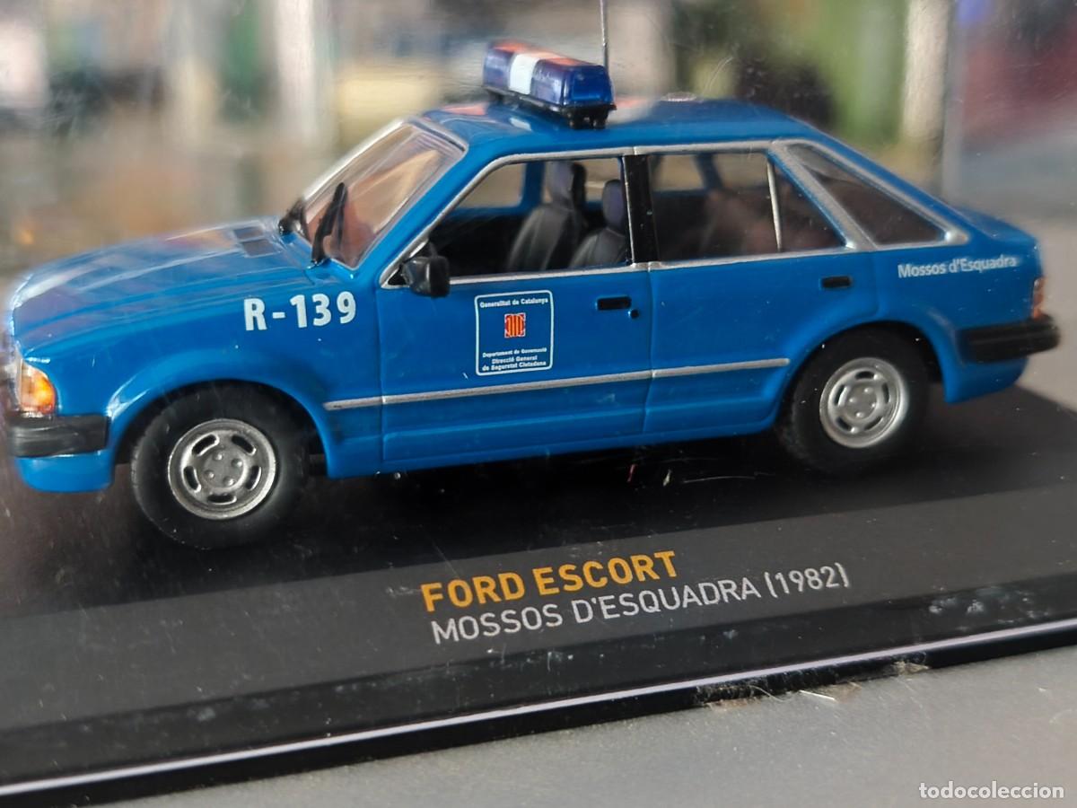Coches a escala: Ford Escort (1982) Mossos D'Esquadra. Escala 1/43. IXO Altaya.