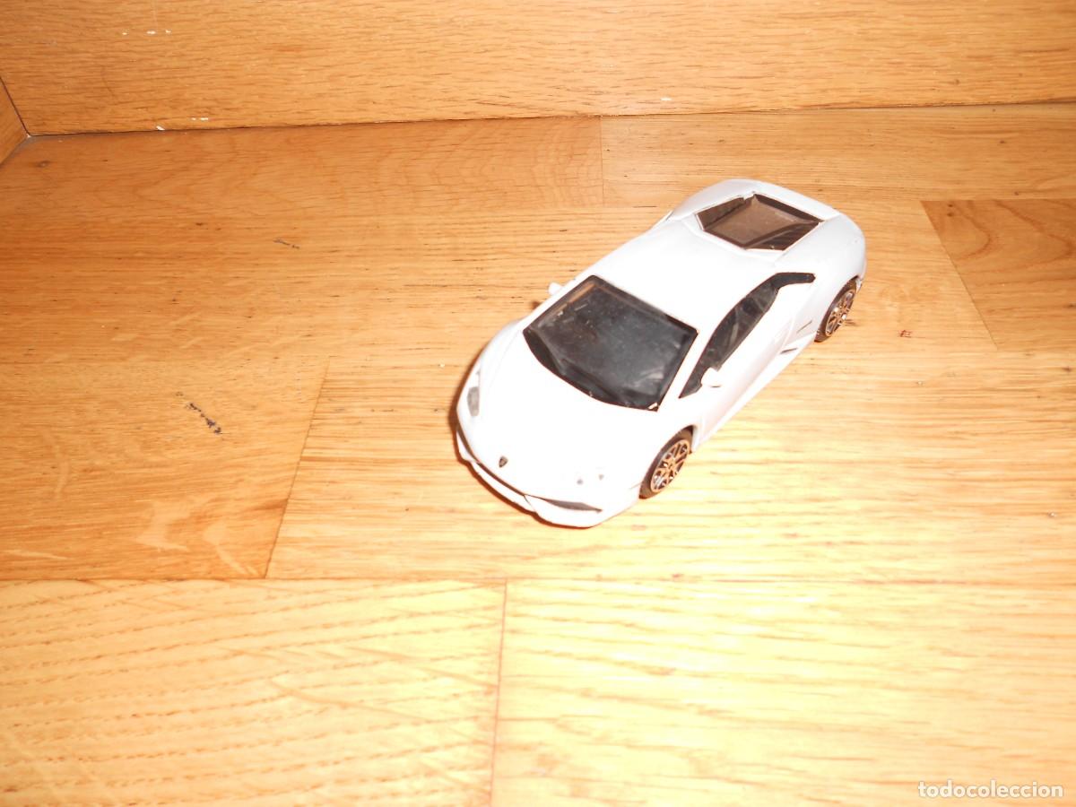 Coches a escala: LAMBORGINI HURACAN LP 610-4 GRIS CLARO - BURAGO - DISPONGO de mas COCHES a ESCALA - 1&euro;y+