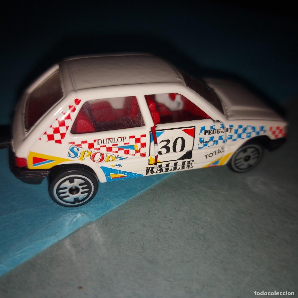 Coches a escala: PEUGEOT 205 DE GUISVAL