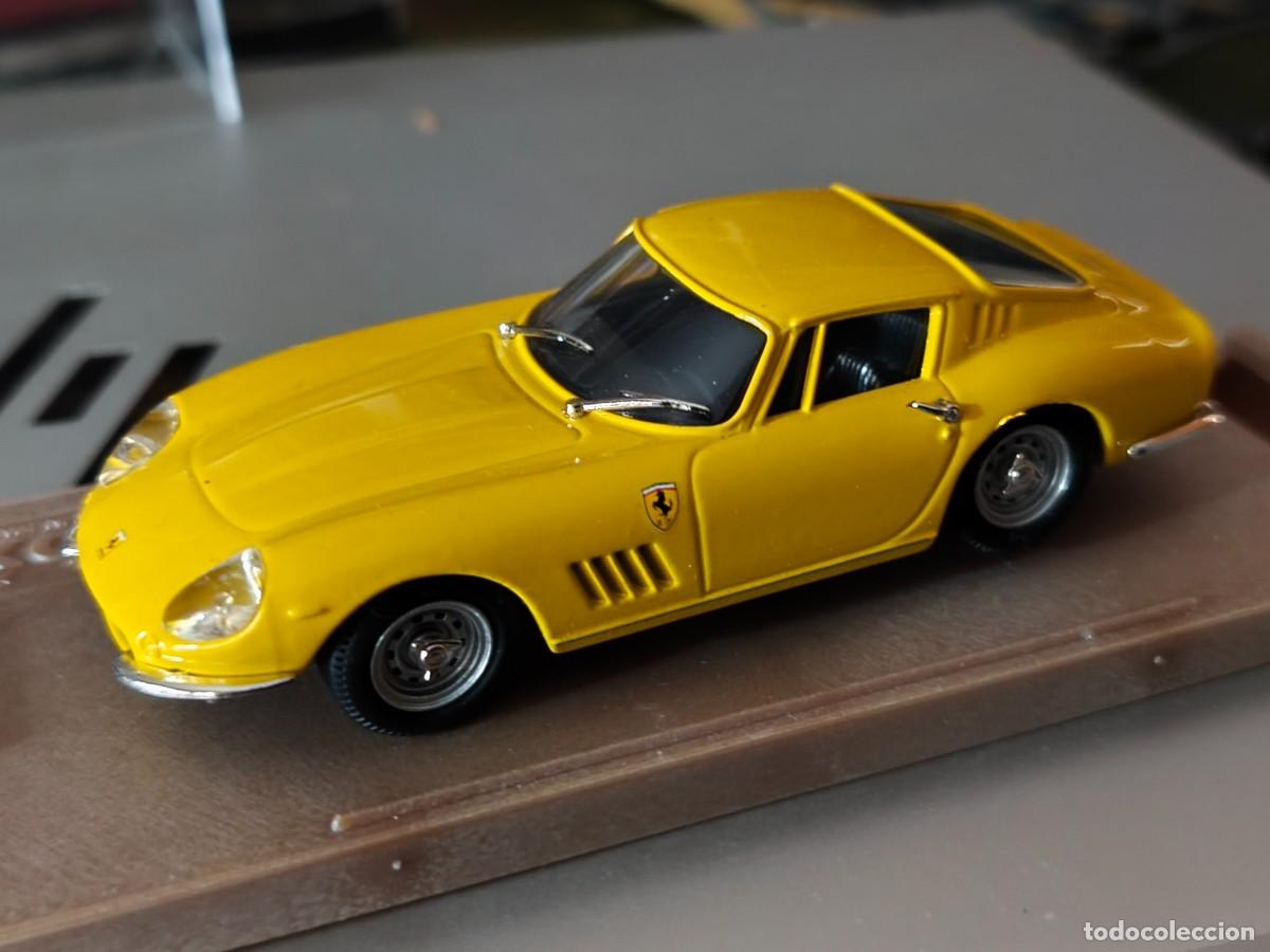 Coches a escala: Ferrari 275 GTB 4 Stradale. Escala 1/43. BOX 8417.