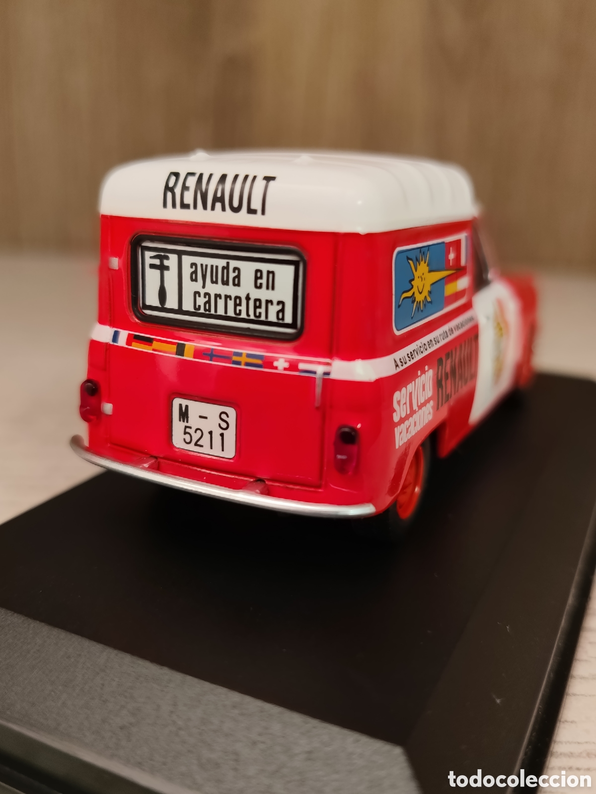 Coches a escala: RENAULT 4F 73 ASISTENCIA. - Foto 3