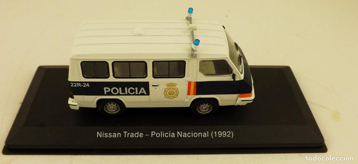 Coches a escala: Nissan Trade Polic&iacute;a Nacional Escala 1:43