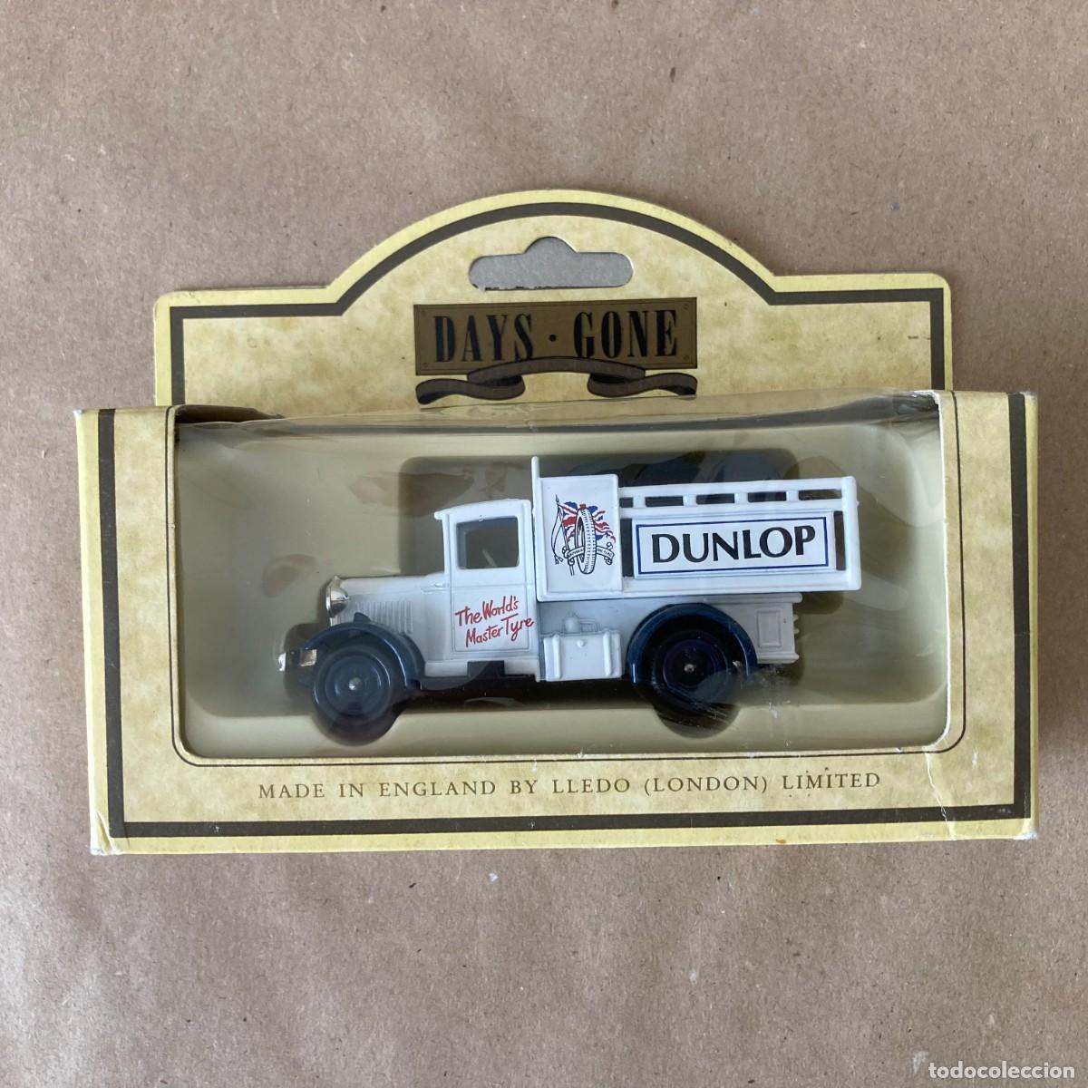 Coches a escala: CAMI&Oacute;N FORD TRUCK MODEL A 1934 DUNLOP TYRES, DAYS GONE MARCA LLEDO LONDON 20017 MADE IN ENGLAND