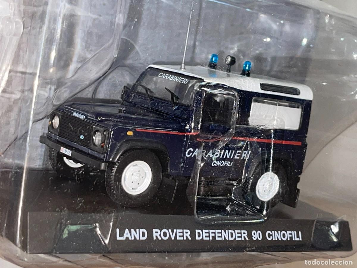 Coches a escala: Coche Land Rover Defender 90 Carabinieri Cinofili 1:43 DeAgostini polic&iacute;a italiana police 1/43 metal