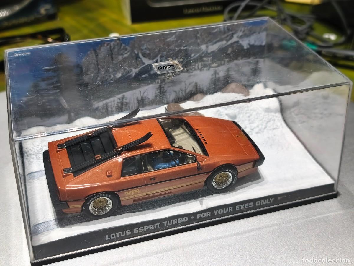 Coches a escala: Diorama Lotus Esprit Turbo (1981). 007 James Bond. For Your Eyes Only. Escala 1/43.