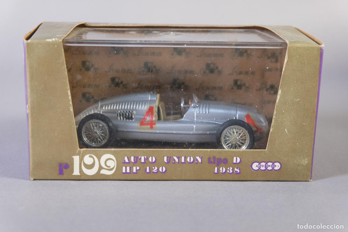 Coches a escala: R&eacute;plica coche Auto Union Tipo D HP 420 1938 - BRUMM escala 1:43 (r109) - en su caja