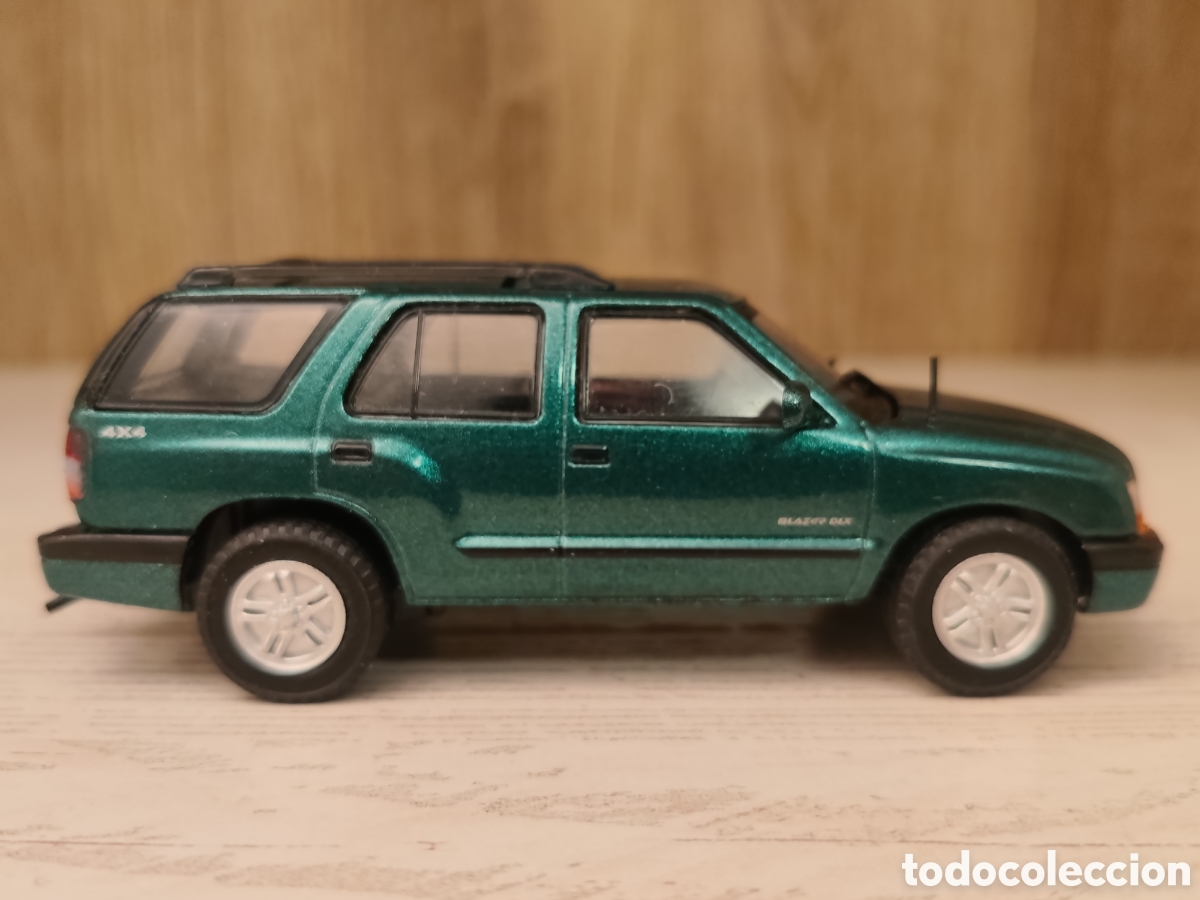 Coches a escala: CHEVROLET BLAZER 2.8T 02 - Foto 3