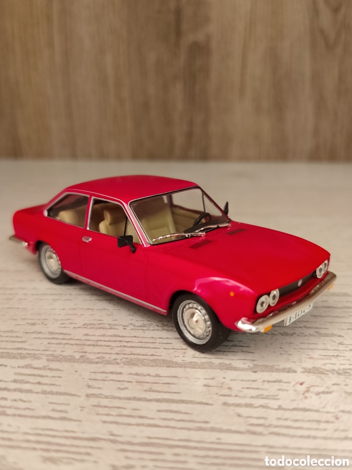 Carros em escala: SEAT 124 SPORT MATR&Iacute;CULA ESPA&Ntilde;OLA