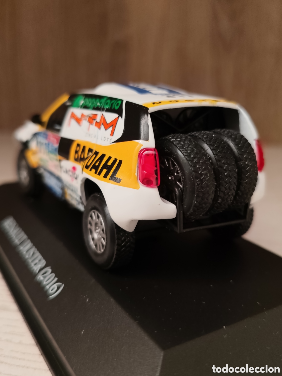 Coches a escala: DACIA / RENAULT DUSTER DAKAR - Foto 3