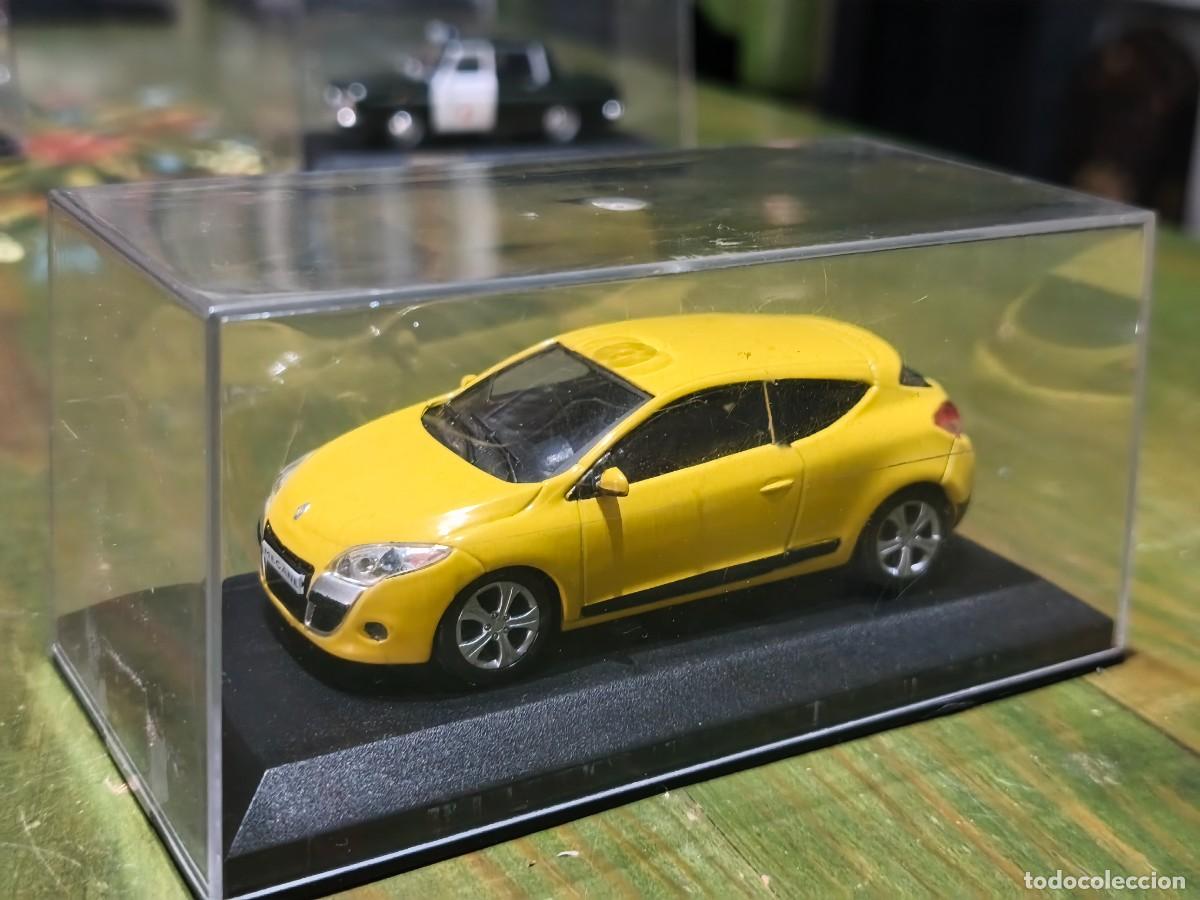 Modellautos: Renault Megane Coup&eacute;. Escala 1/43. MondoMotors Mondo Motors U1122