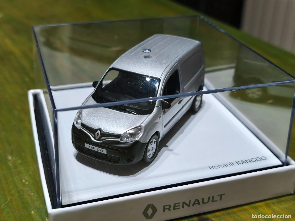 Coches a escala: Renault Kangoo Gris (2013). Escala 1/43. Norev. Original Renault 7711785145
