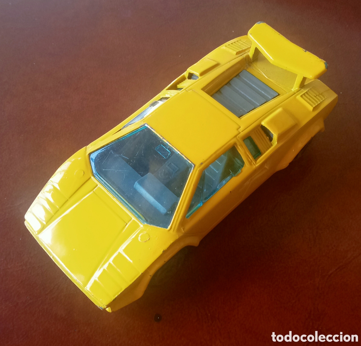 Coches a escala: Lamborghini 1:43 de burago