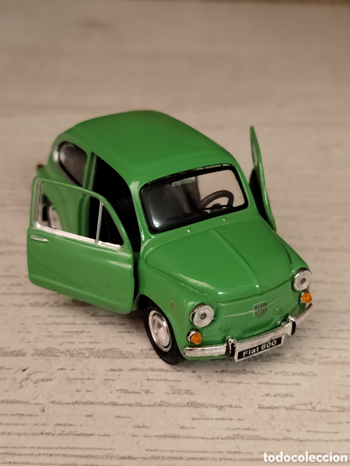 Coches a escala: SEAT / FIAT 600 e 1.43. .