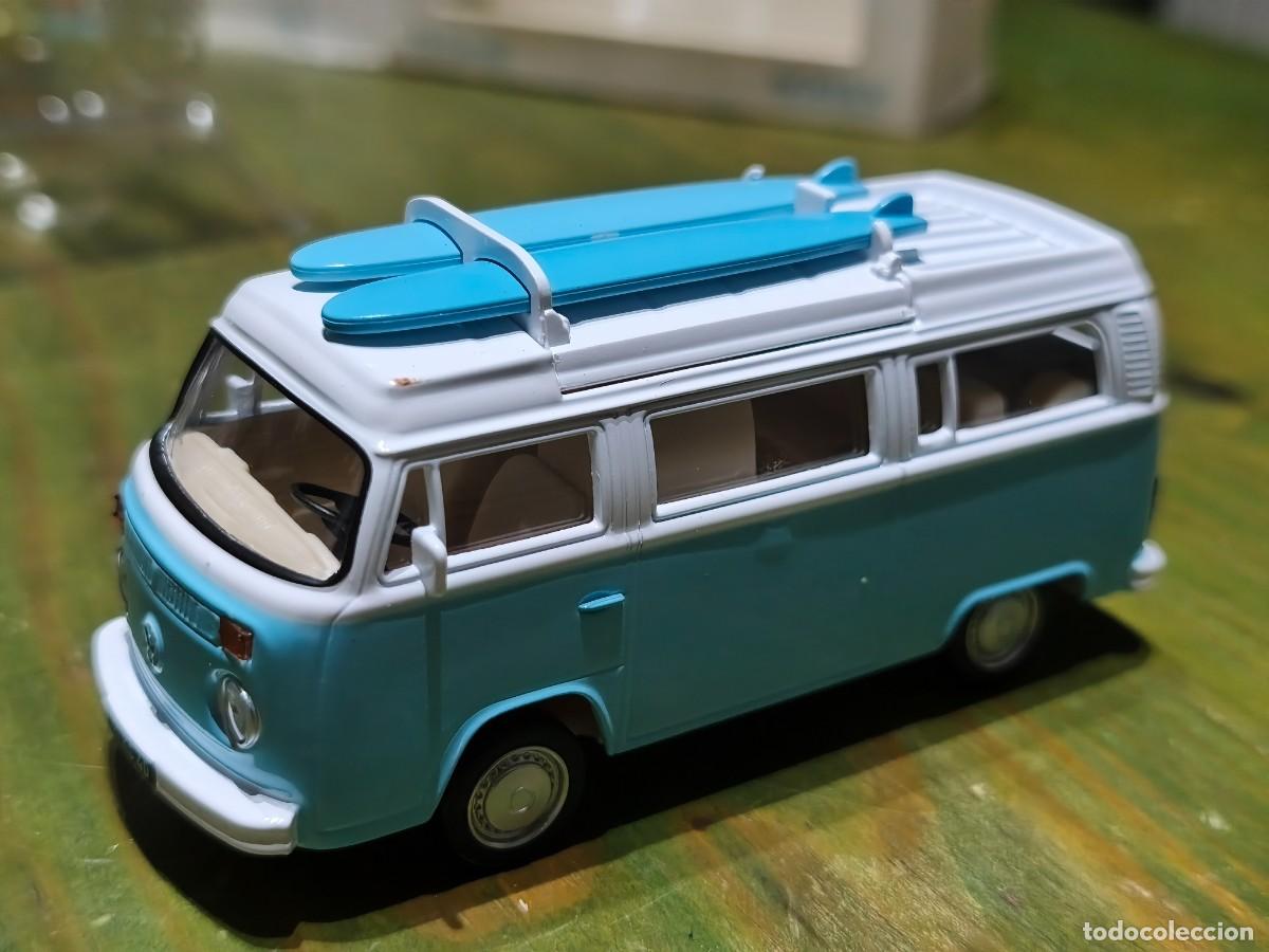 Coches a escala: Volkswagen Combi T2. Escala 1/43. Norev.