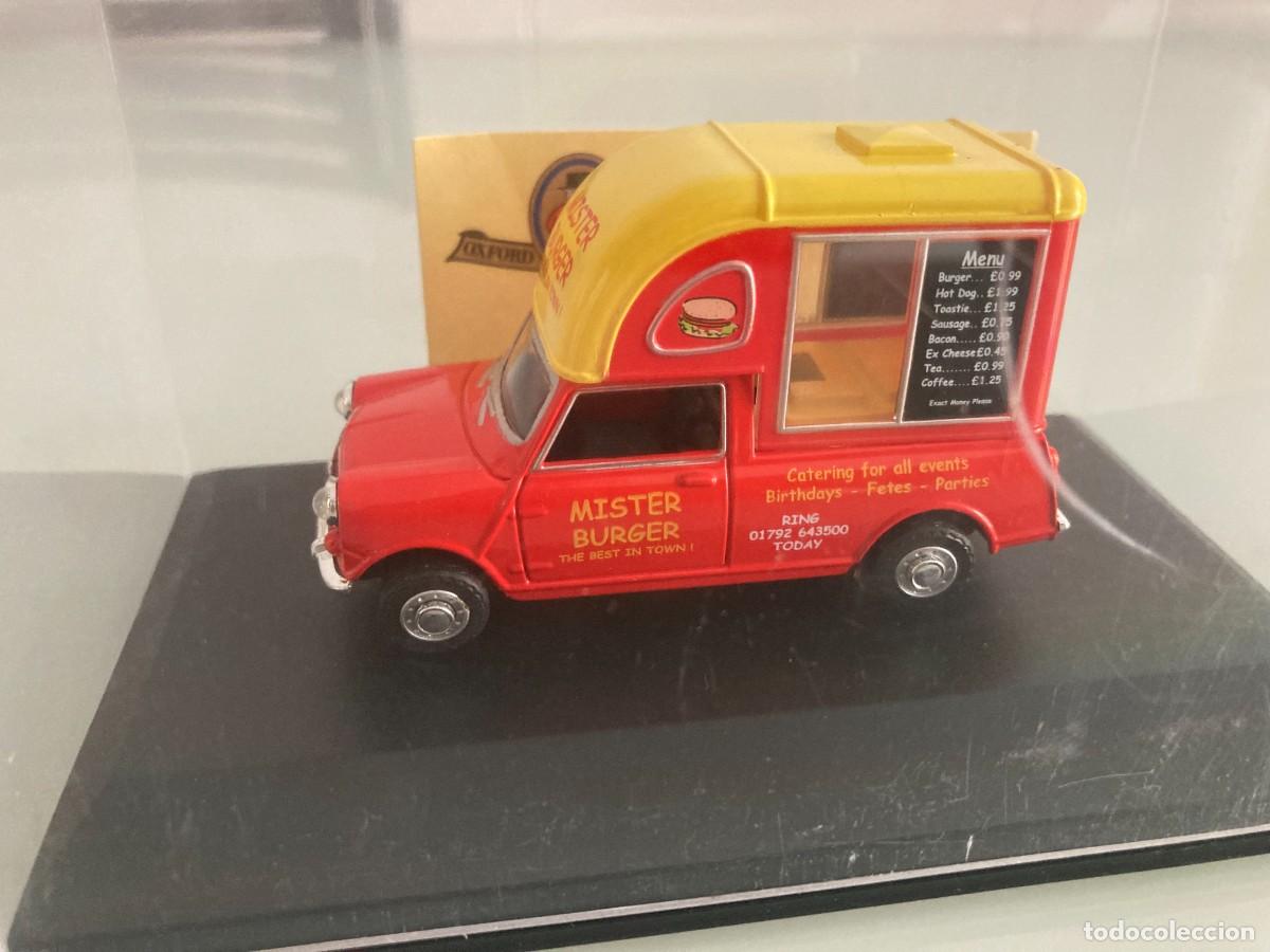 Coches a escala: S1/43, OXFORD MP004, MINI, AUSTIN MINI PICK-UP &rdquo;MISTER BURGUER&rdquo; 1968