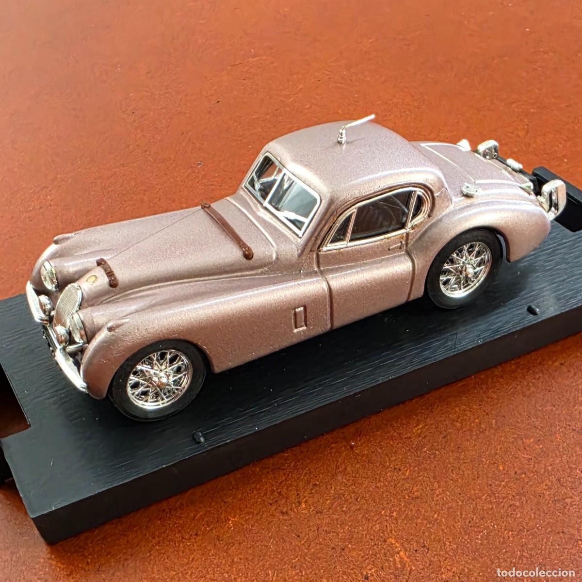 Coches a escala: Jaguar XK120 HP160 &middot; BRUMM &middot; Escala 1/43