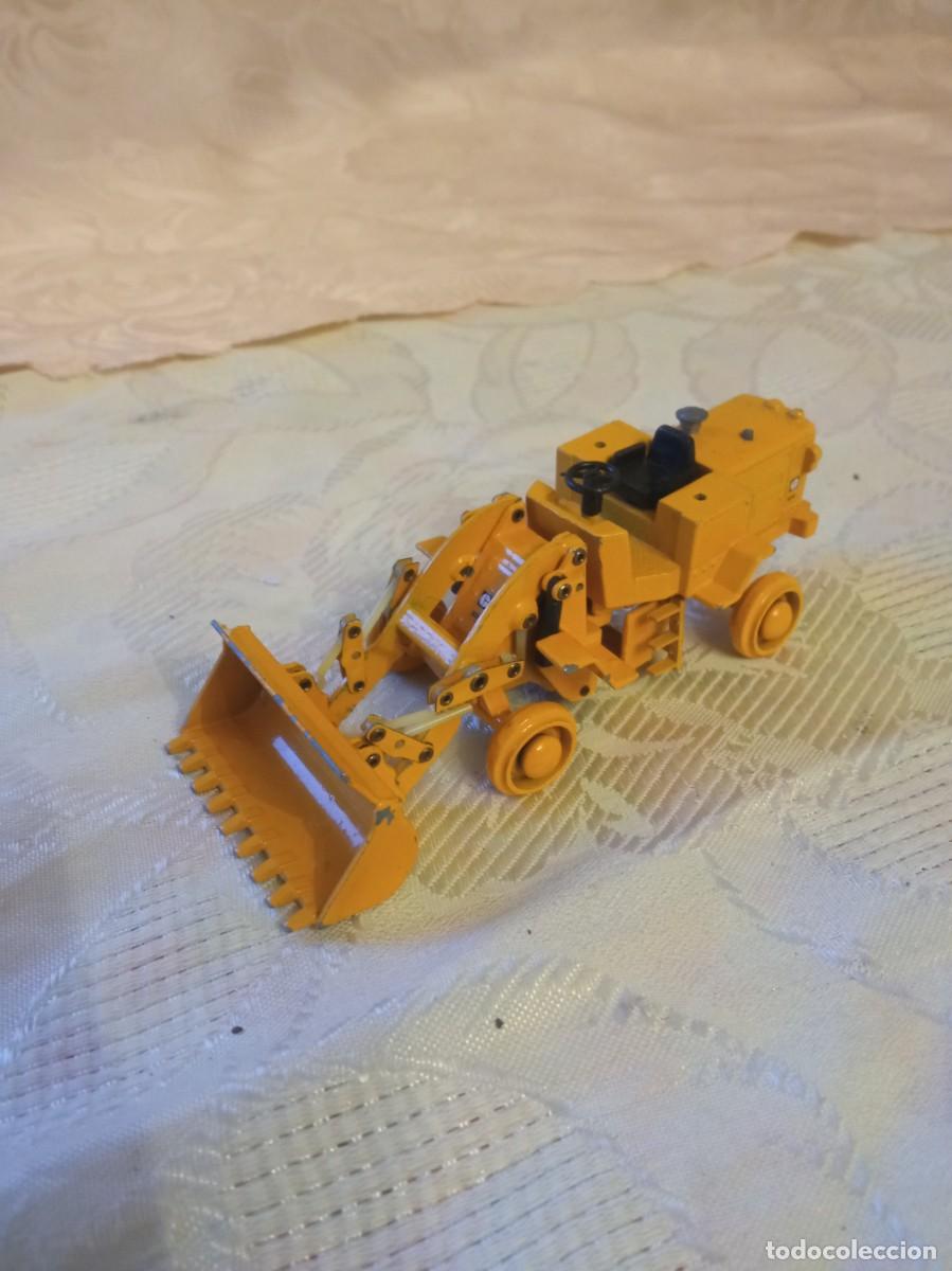 Coches a escala: Excavadora JOAL escala 1:43- ref.214 de metal