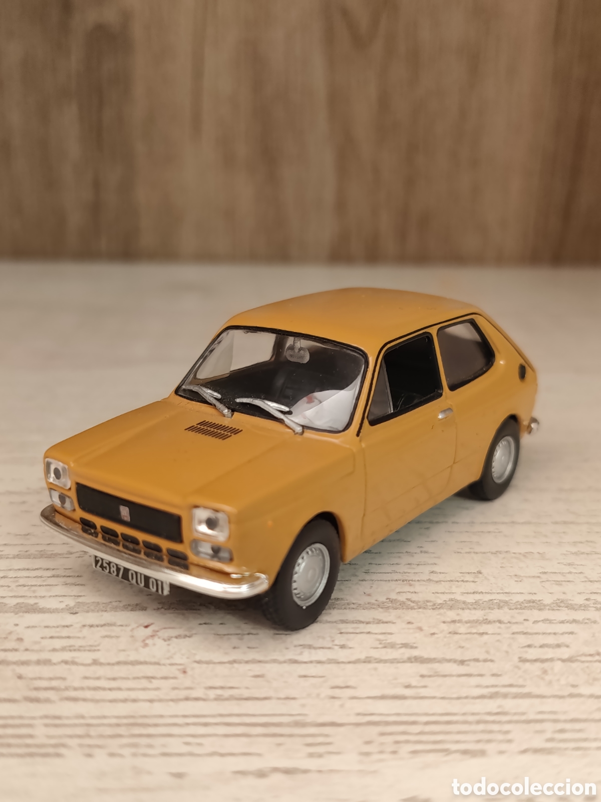 Coches a escala: FIAT / SEAT 127 e 1.43. .
