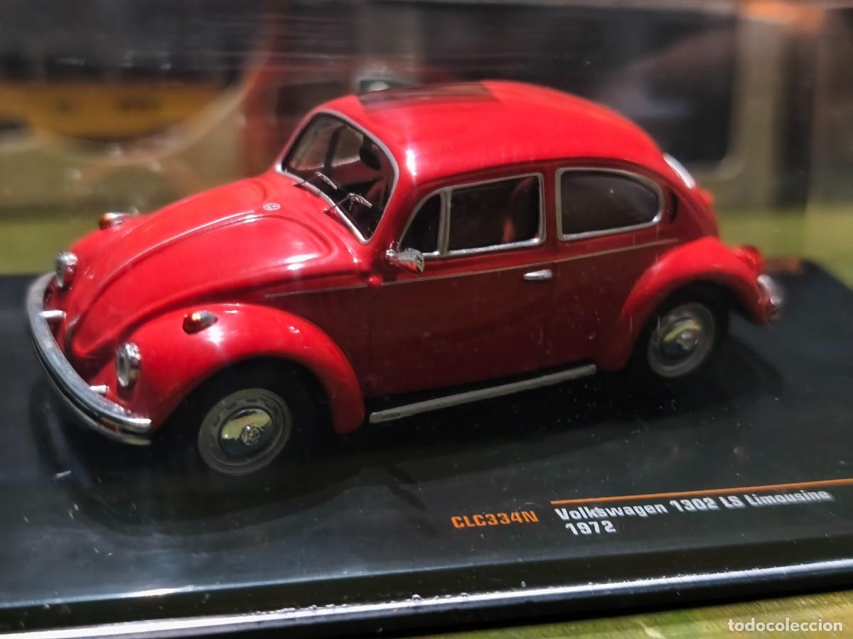 Coches a escala: Volkswagen 1302 LS Limousine (1972) Escala 1/43 IXO CLC334N. Escarabajo K&auml;fer Beetle Vocho.