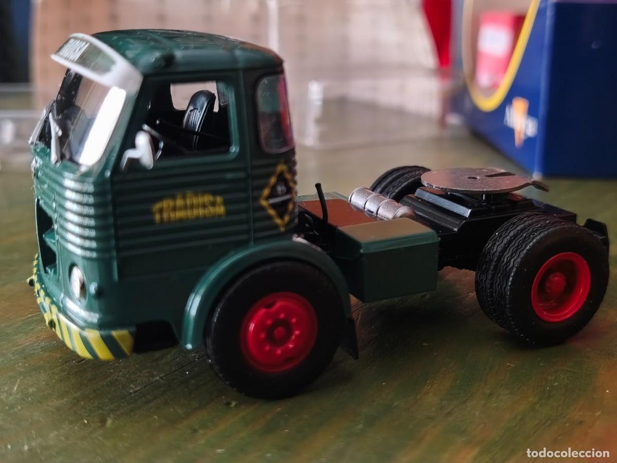 Coches a escala: Pegaso Comet Escala 1/43. IXO Altaya. Tradisa.