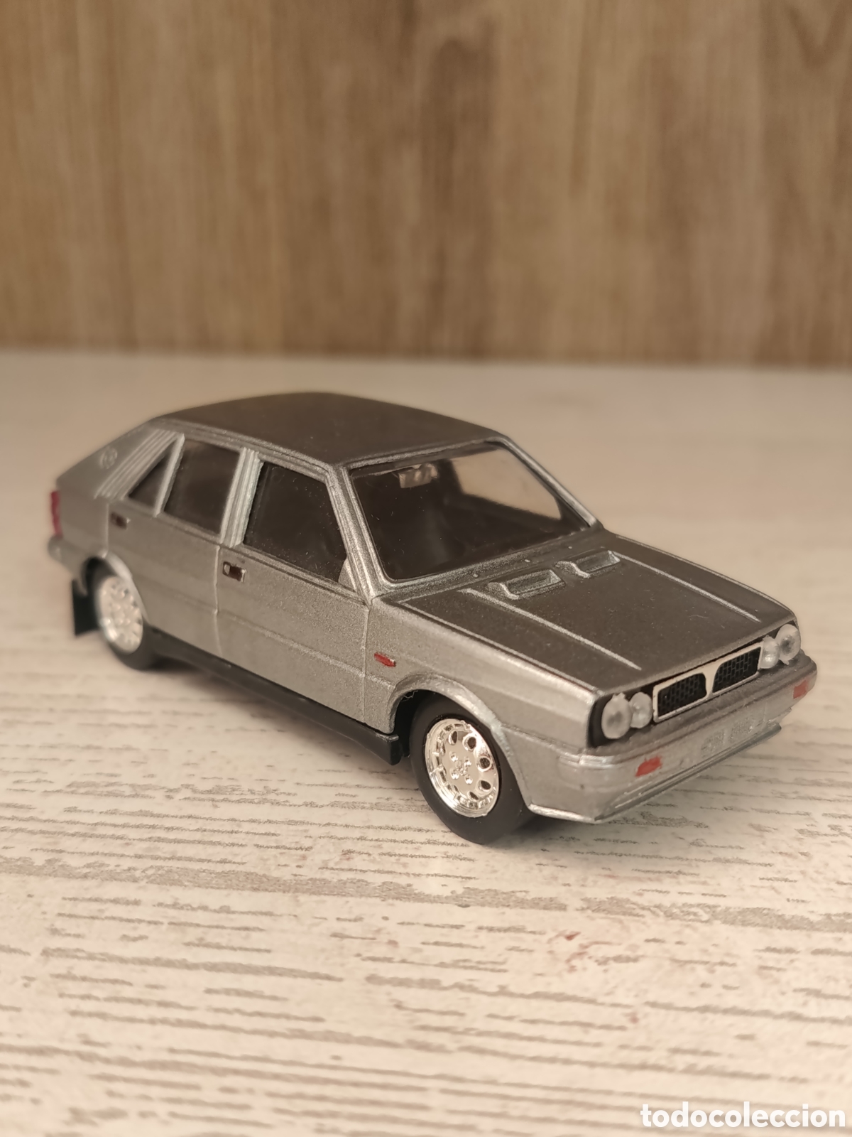 Coches a escala: LANCIA DELTA 4 WD VITESSE