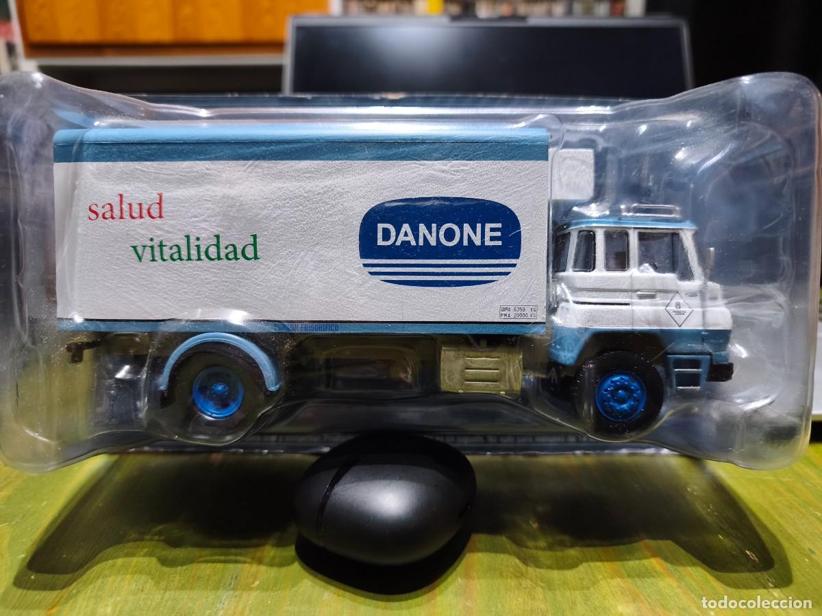 Coches a escala: Barreiros 42/20 (1971).Escala 1/43. Salvat. Camiones y autobuses espa&ntilde;oles. Danone.